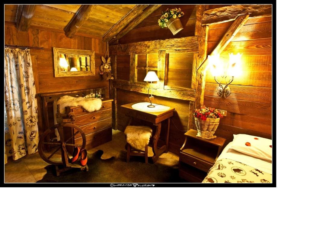 Deluxe Double Room room - Image 2