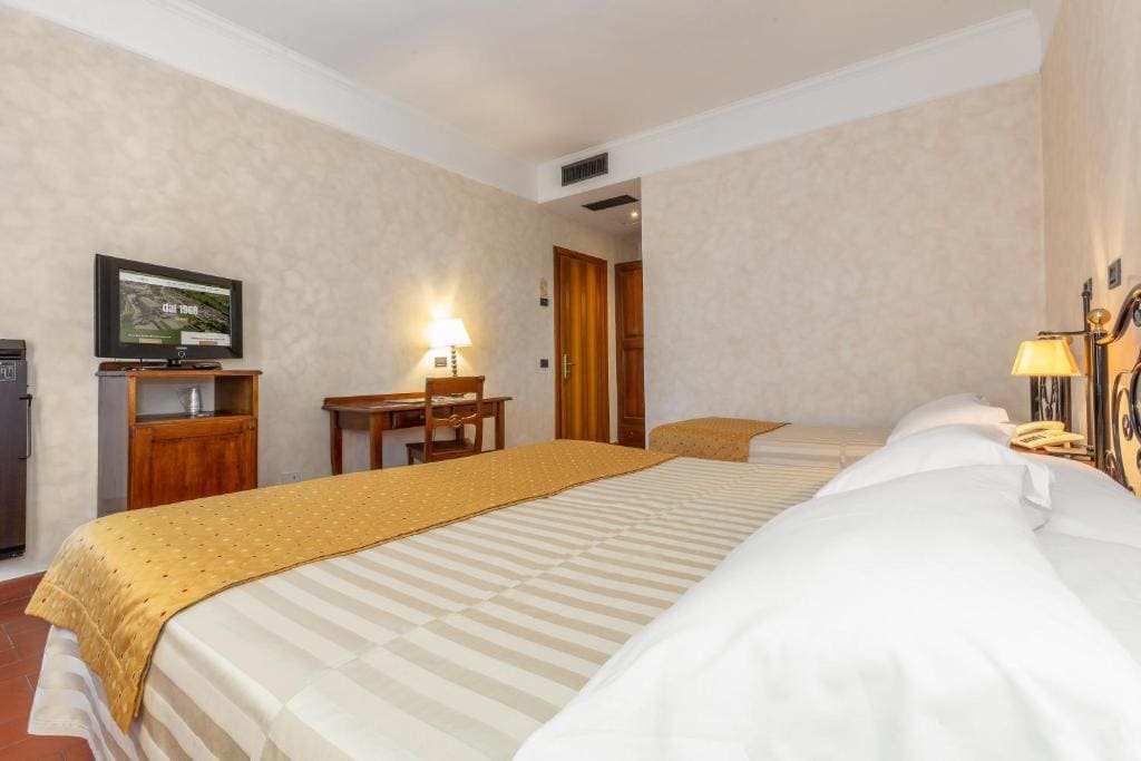 Triple Room room - Image 1