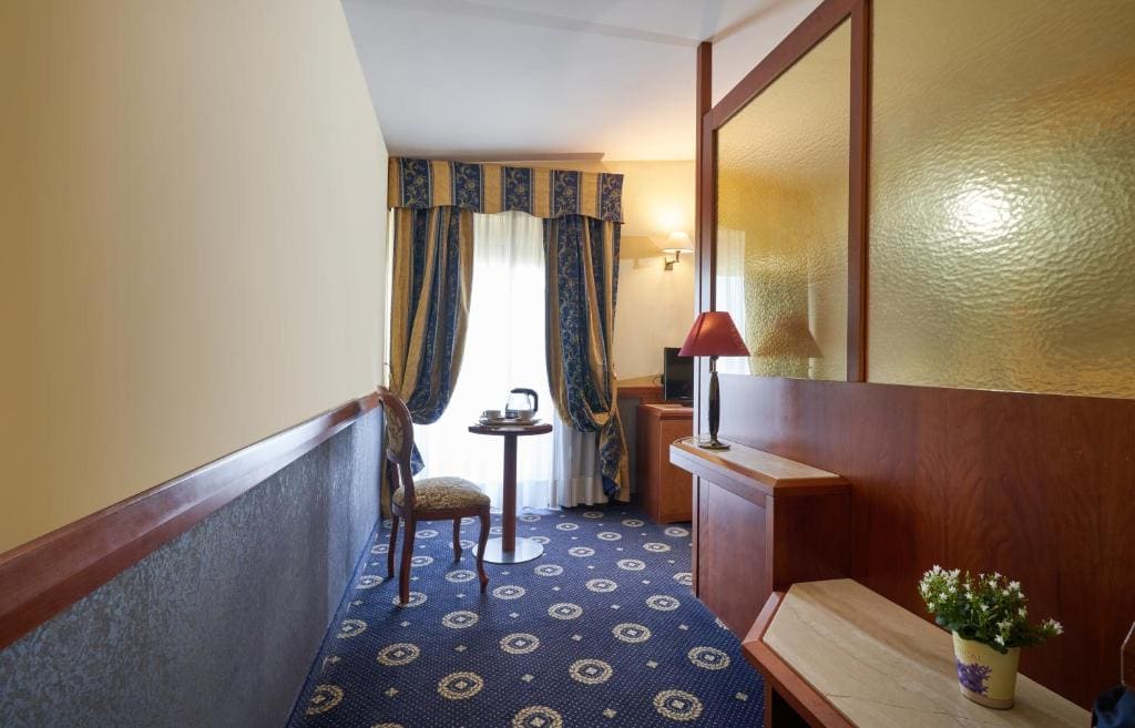 Double or Twin Room room - Image 1