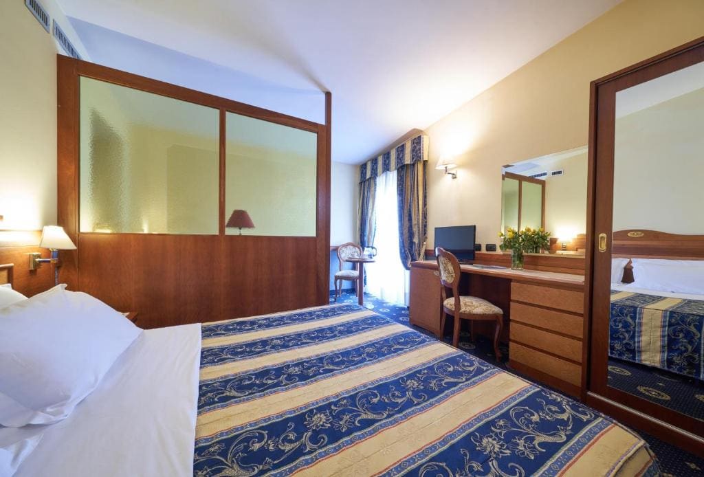 Double or Twin Room room - Image 3