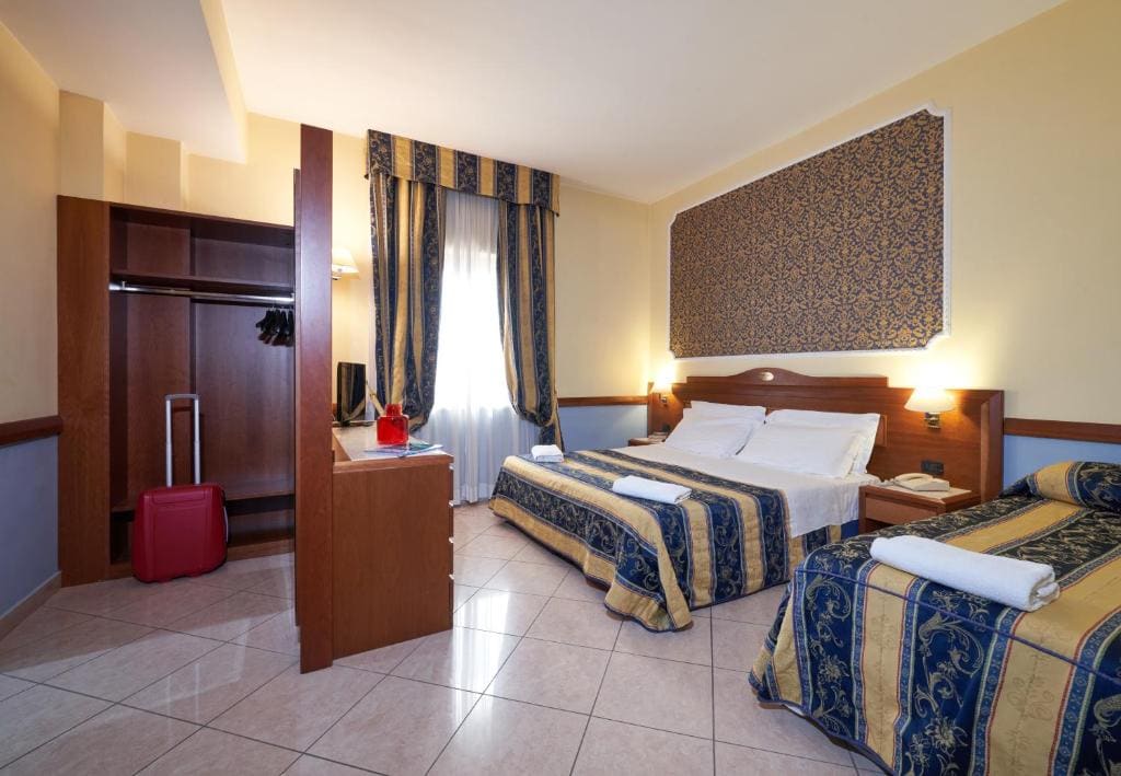 Triple Room room - Image 3