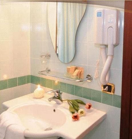 Triple Room room - Image 2