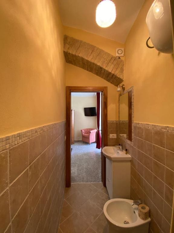 Double Room with Private Bathroom room - Image 1