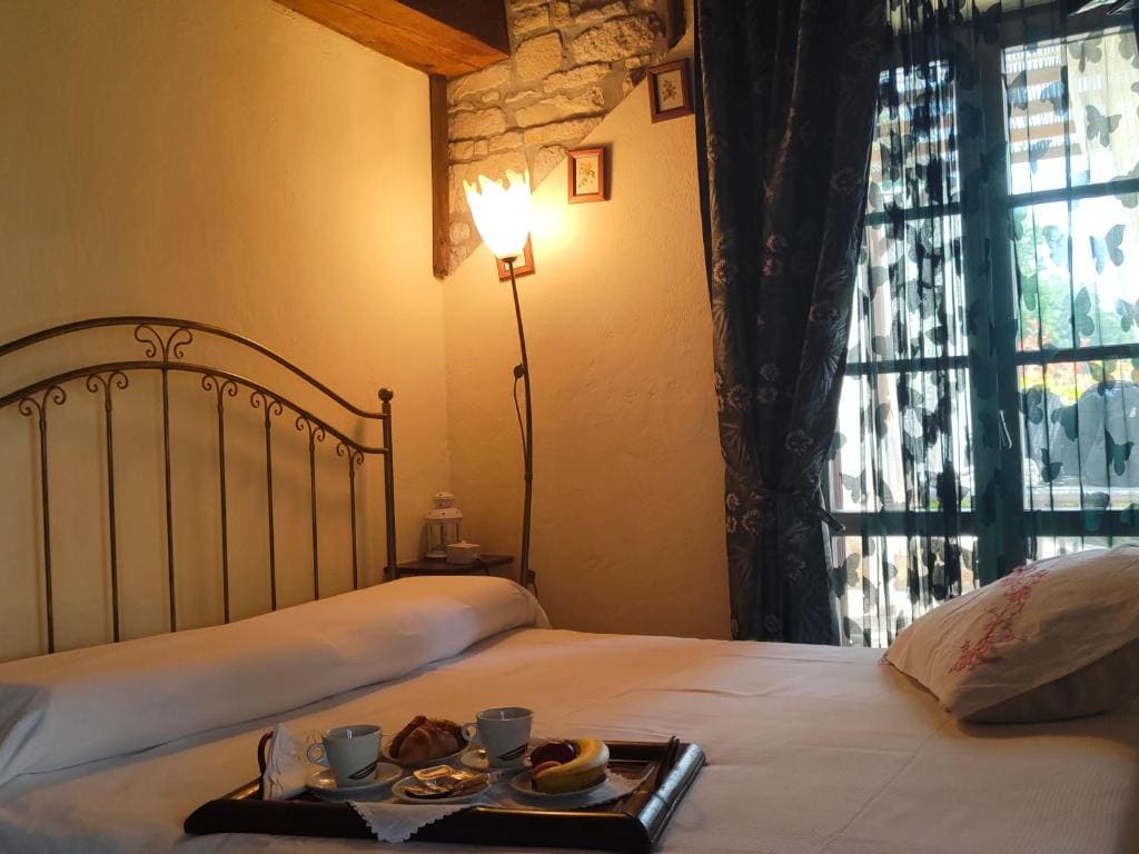 Superior One-Bedroom Apartment with Balcony room - Image 1