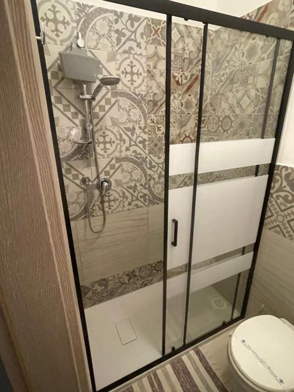 Triple Room with Private Bathroom room - Image 2
