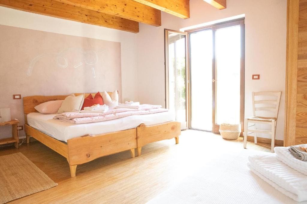 Budget Triple Room room - Image 3