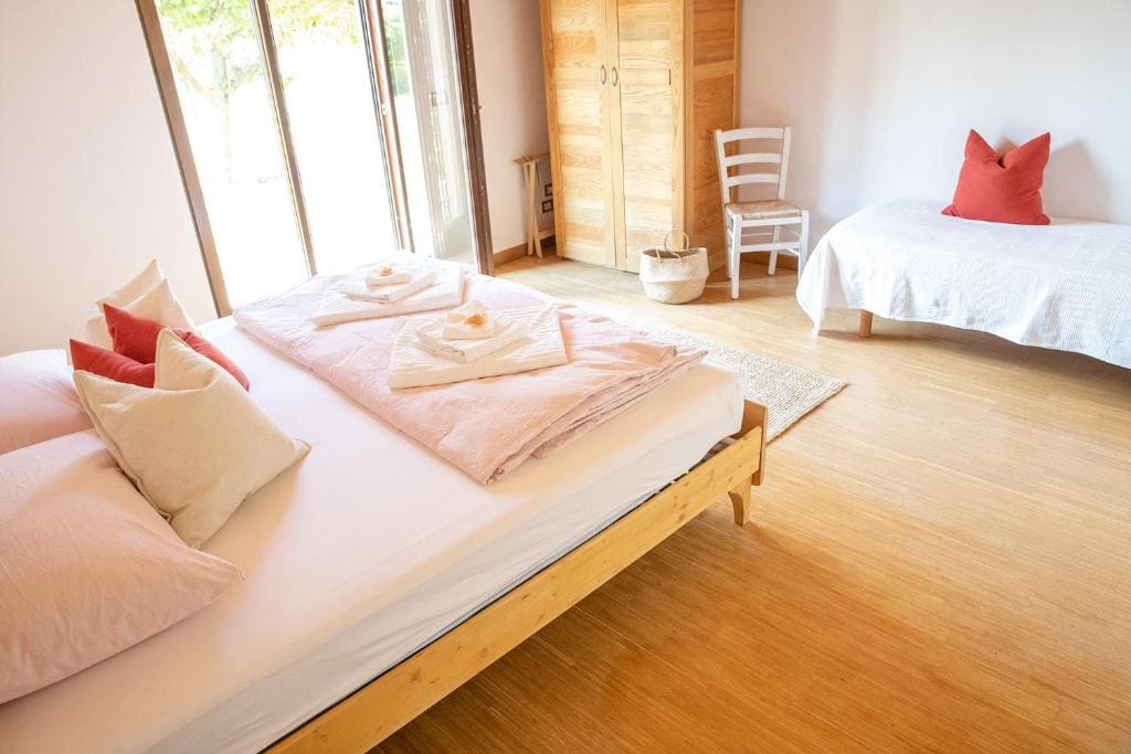 Budget Triple Room room - Image 2