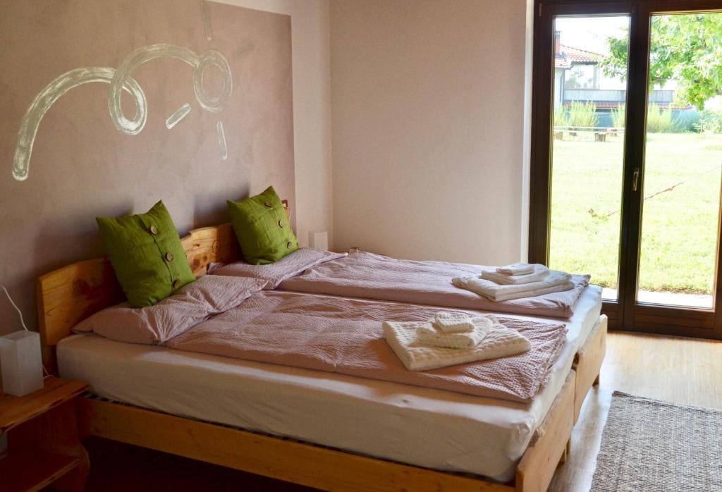 Budget Triple Room room - Image 1