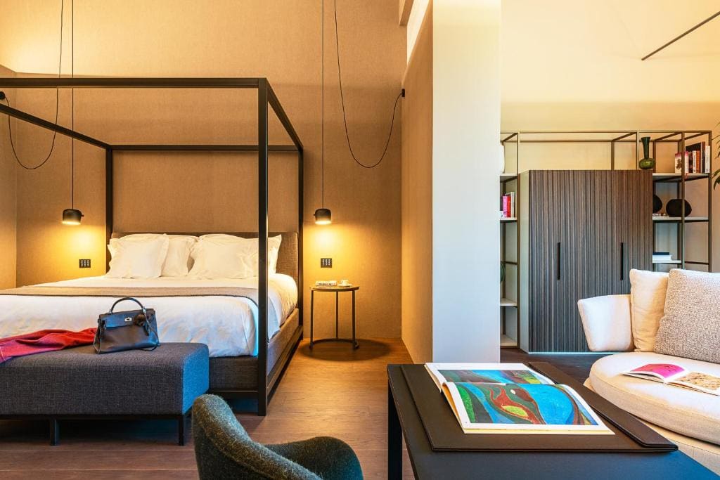 Suite with Garden View room - Image 1