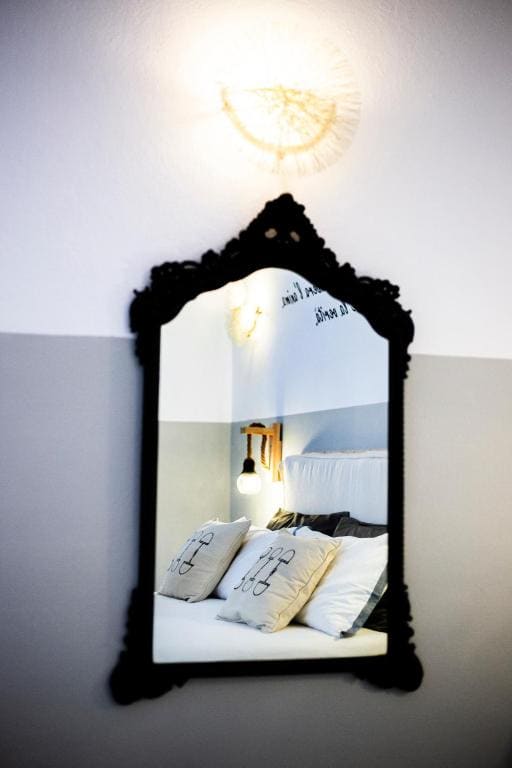 Deluxe Triple Room room - Image 1