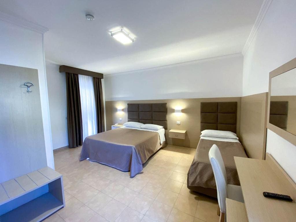 Triple Room room - Image 2