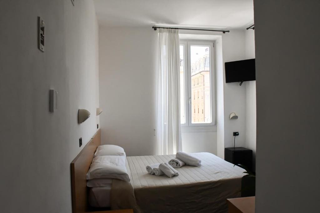 Deluxe Room room - Image 1