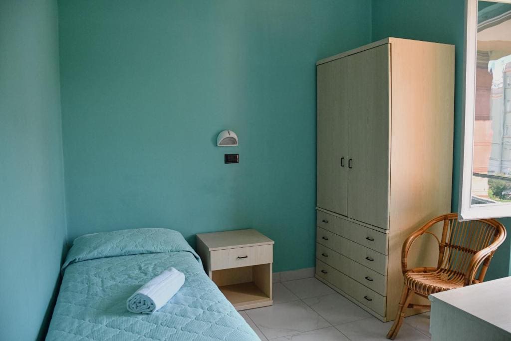 Deluxe Single Room room - Image 3