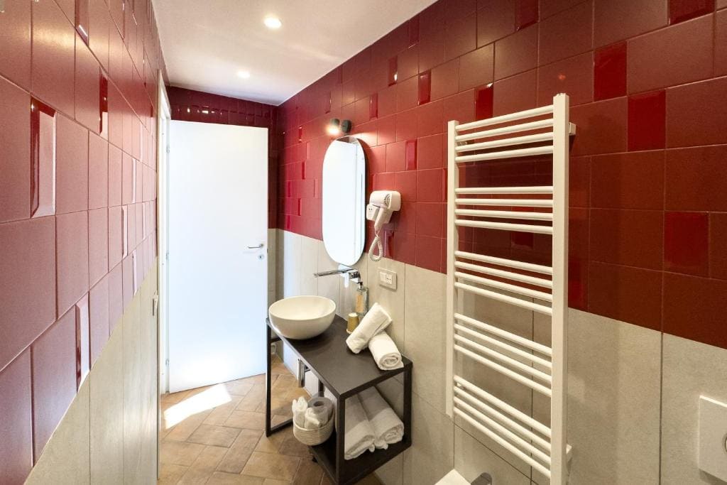 Standard King Room room - Image 2