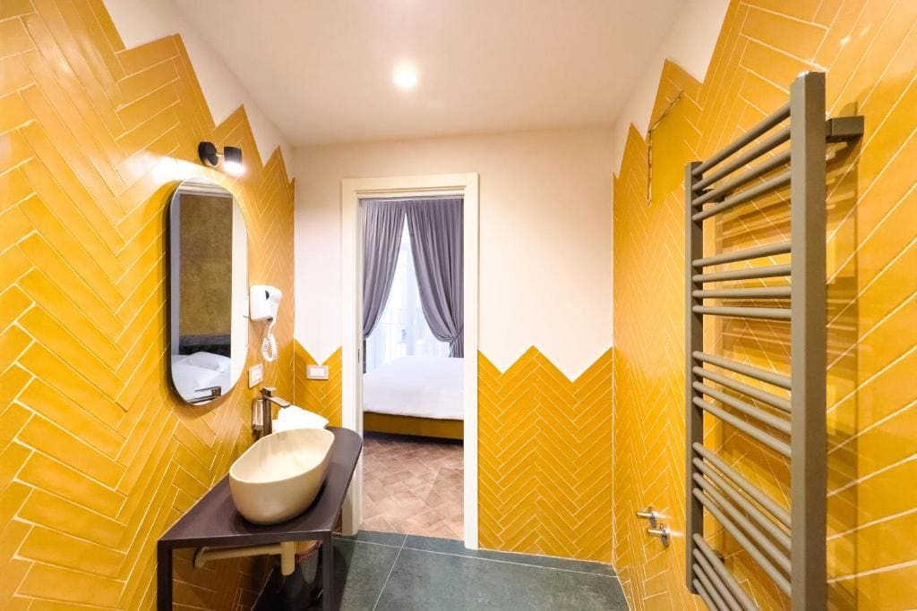 Superior King Room room - Image 1