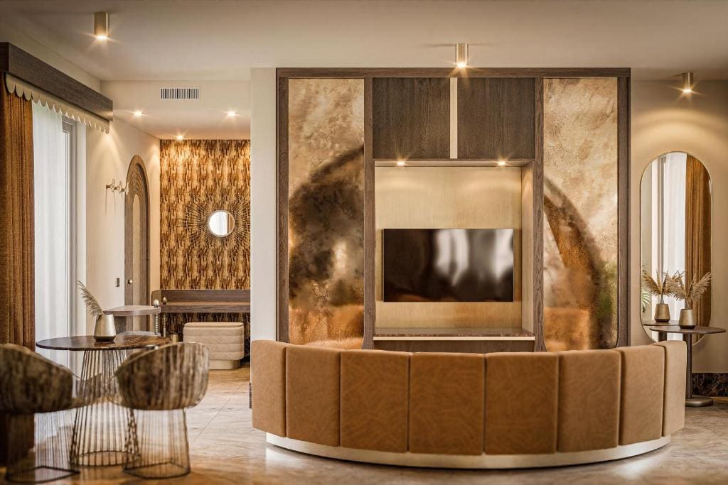 Suite with Hot Tub room - Image 3