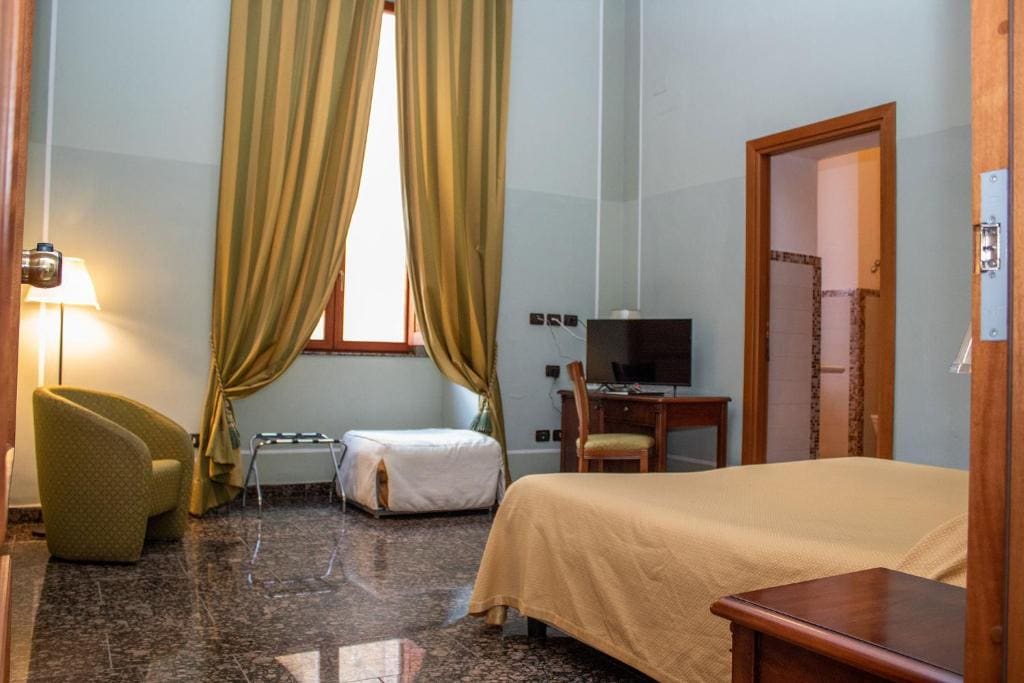 Triple Room room - Image 2