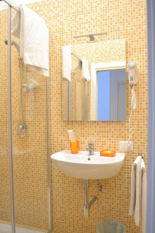 Double or Twin Room with Private Bathroom room - Image 3