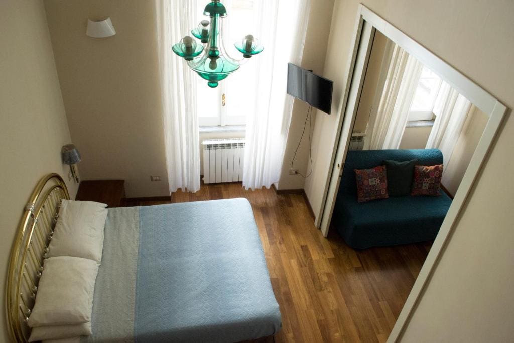 Triple Room with Private Bathroom room - Image 3