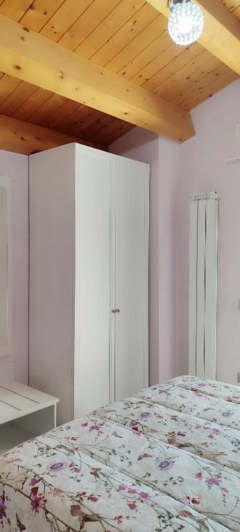 Double Room with Mountain View room - Image 3