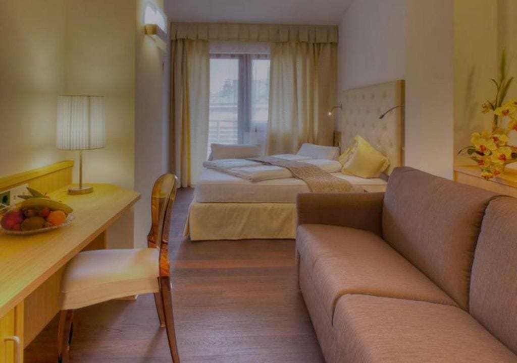 Deluxe Double Room room - Image 1