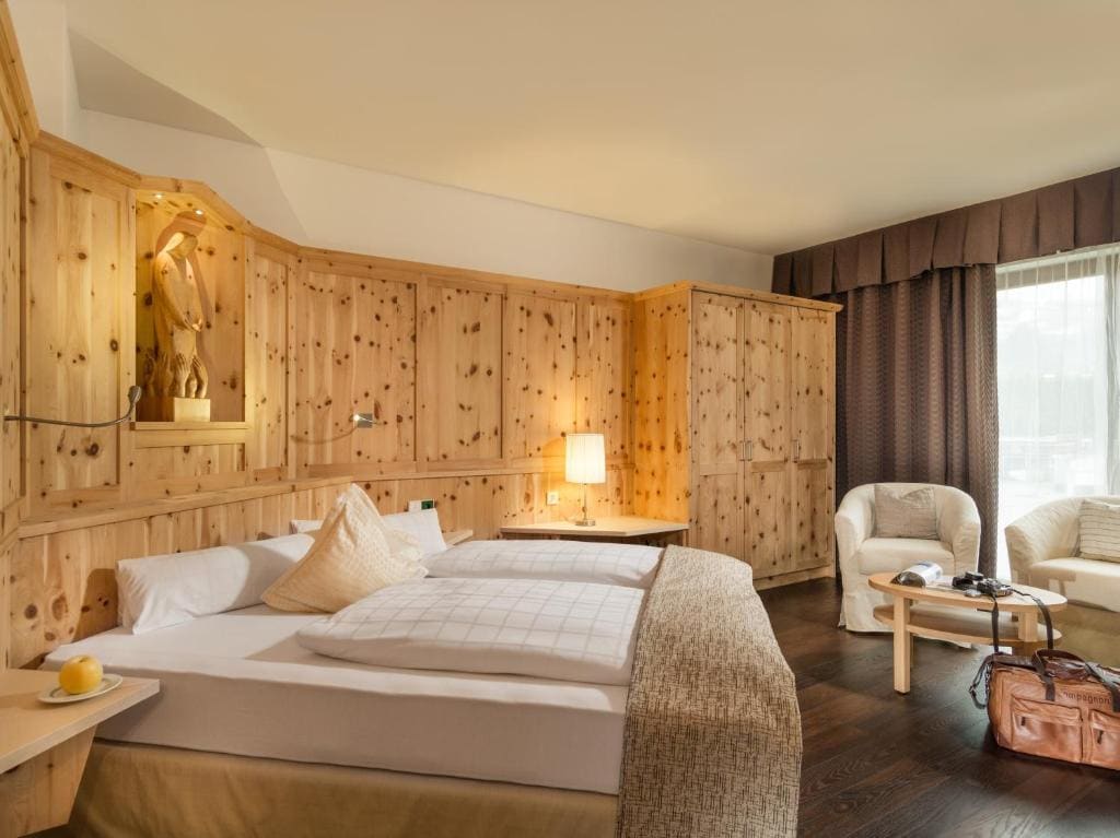 Suite room - Image 3