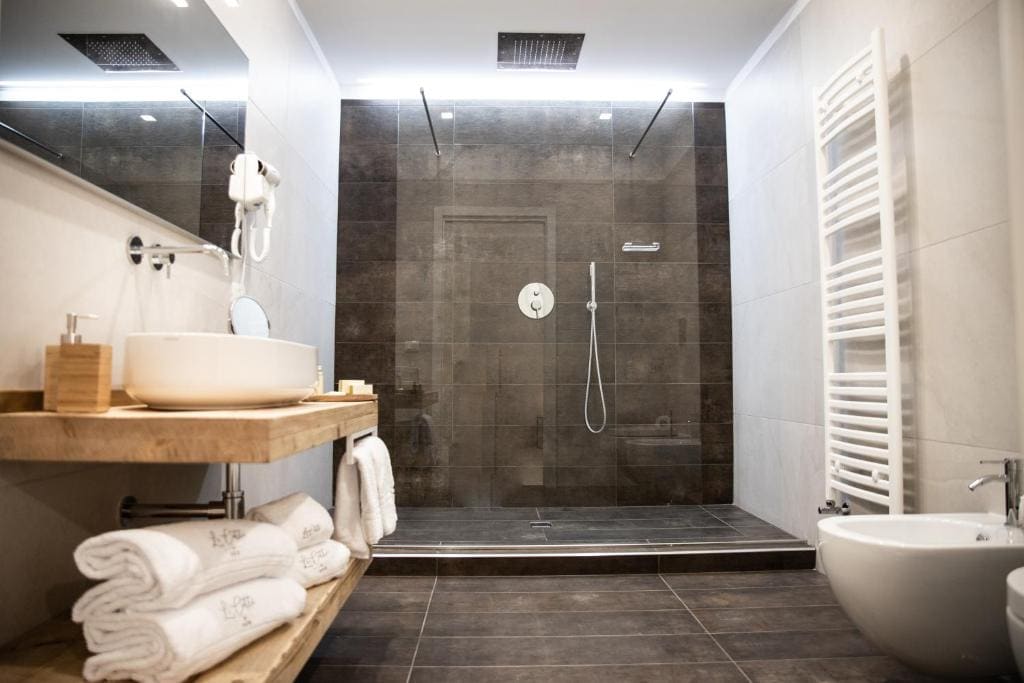 Deluxe Triple Room room - Image 2