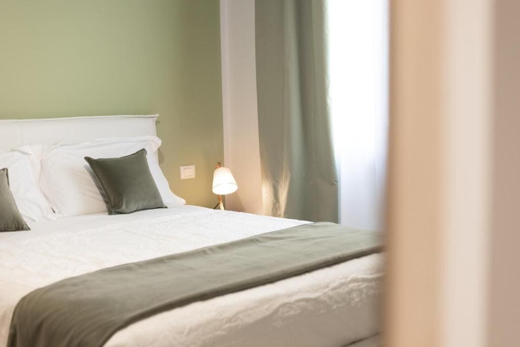 Superior Double Room room - Image 1