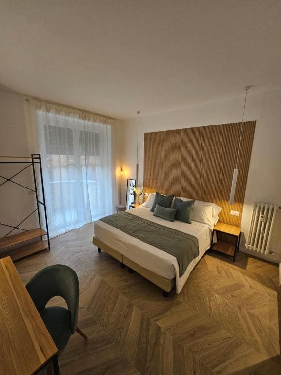 Double or Twin Room with Balcony room - Image 2