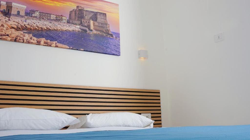 Double Room with Private Bathroom room - Image 3