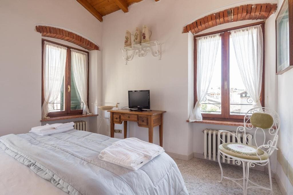 Quadruple Room room - Image 1