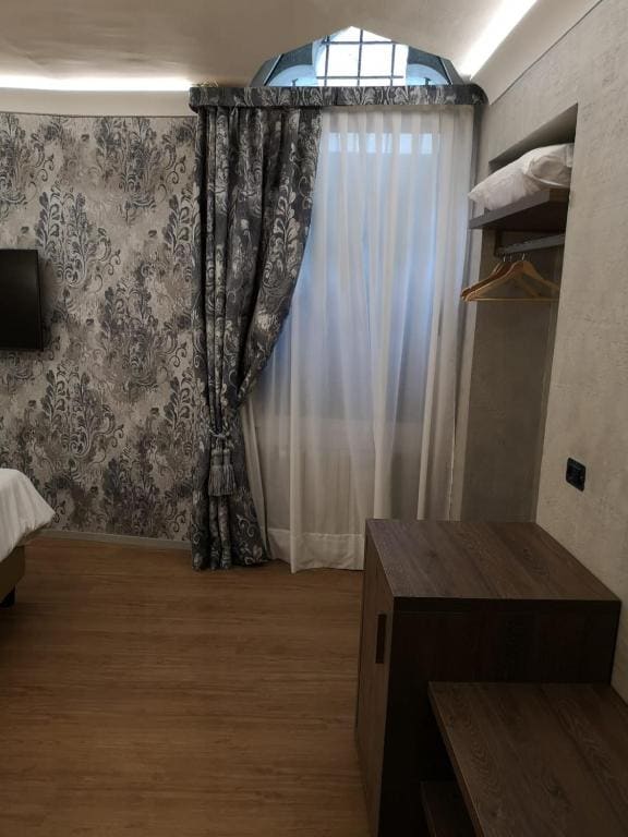 Double or Twin Room room - Image 2