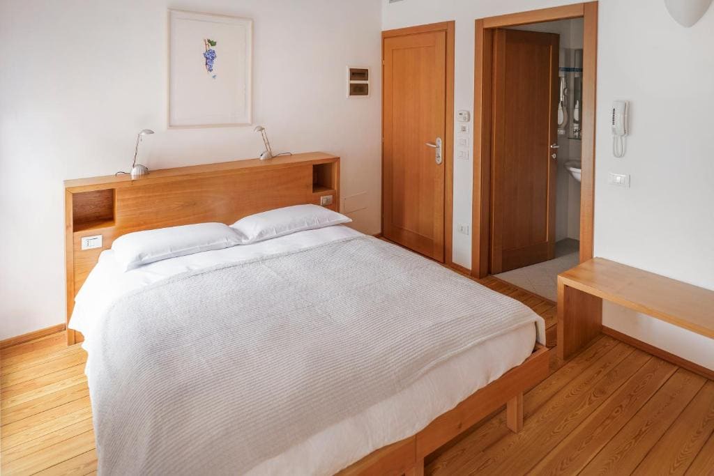 Double Room room - Image 3