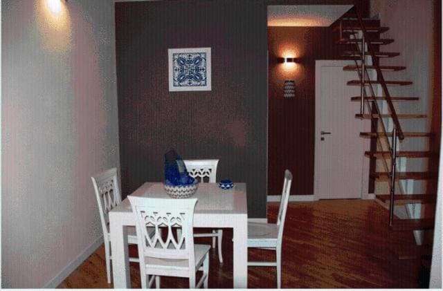 One-Bedroom Apartment room - Image 3