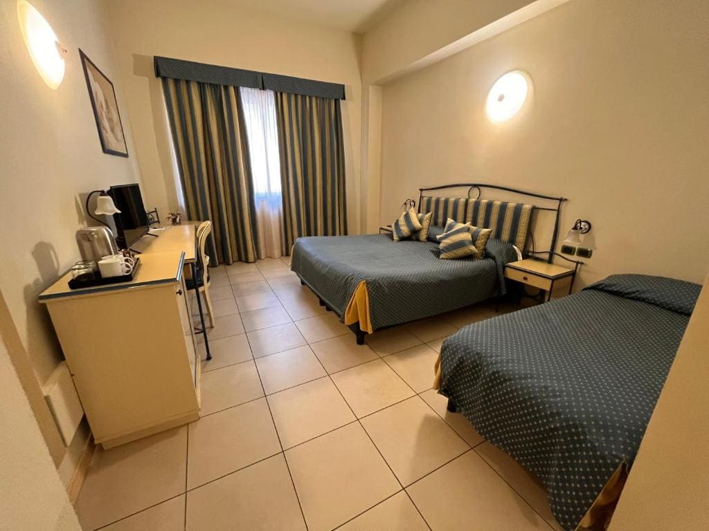 Triple Room room - Image 2