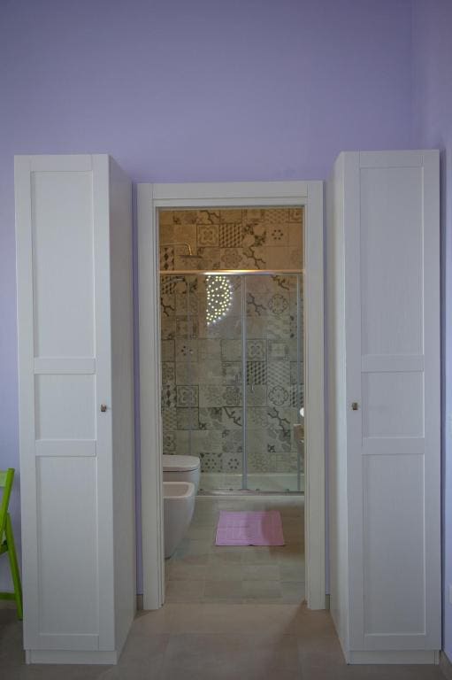 Superior Triple Room room - Image 3