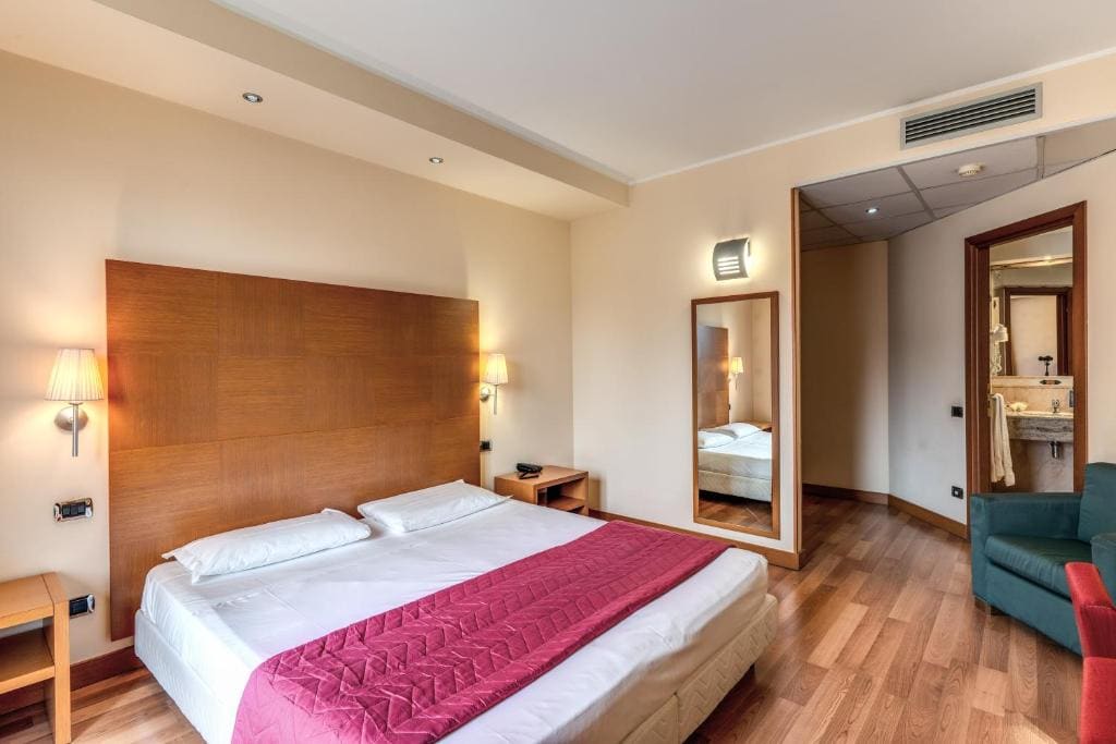 Comfort Double Room room - Image 2