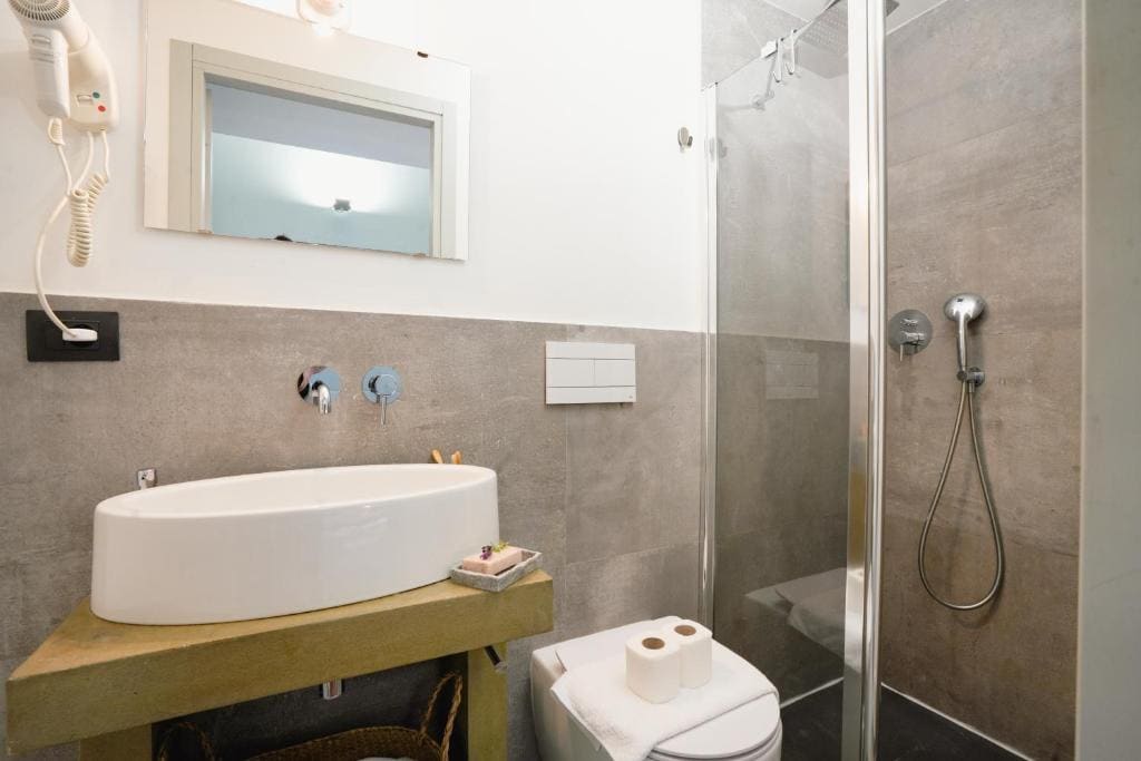 Double Room room - Image 2