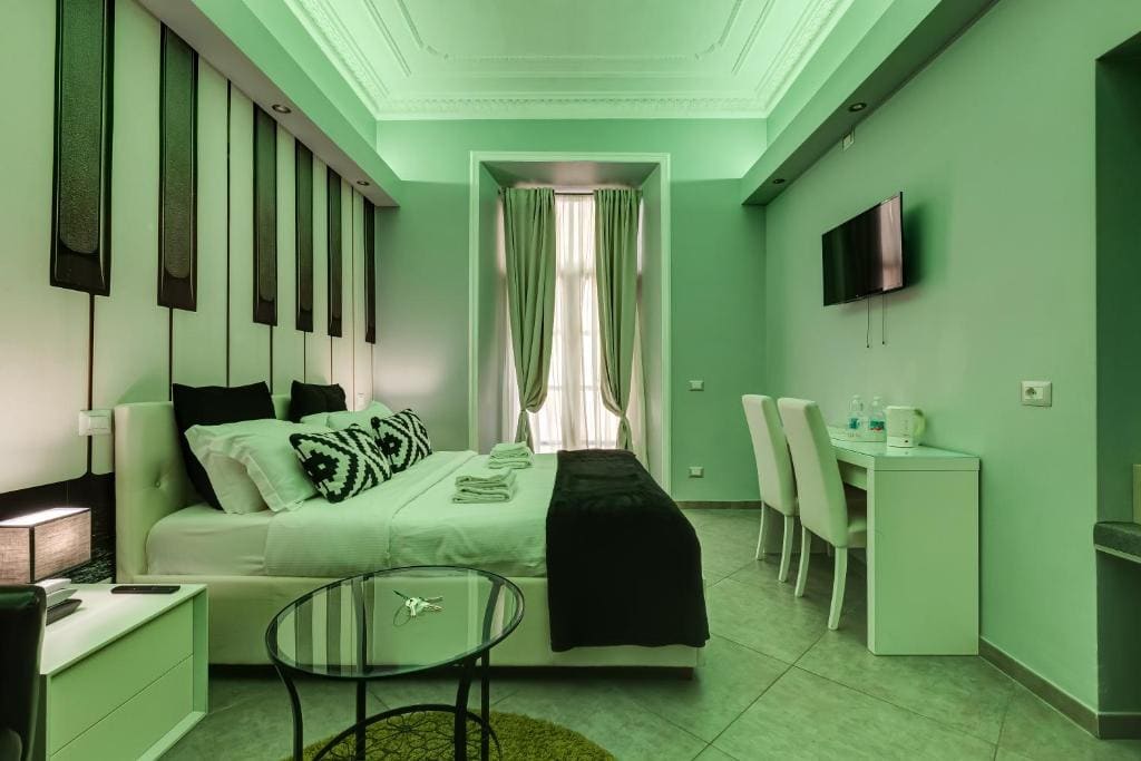 Suite with Balcony room - Image 1
