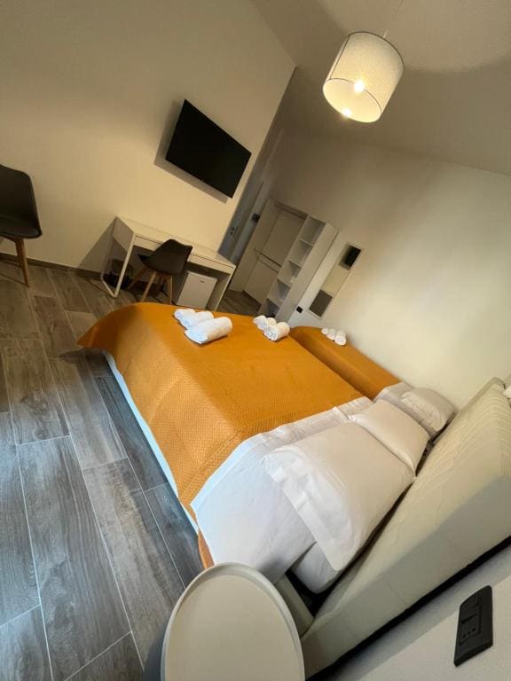 Deluxe Triple Room room - Image 2