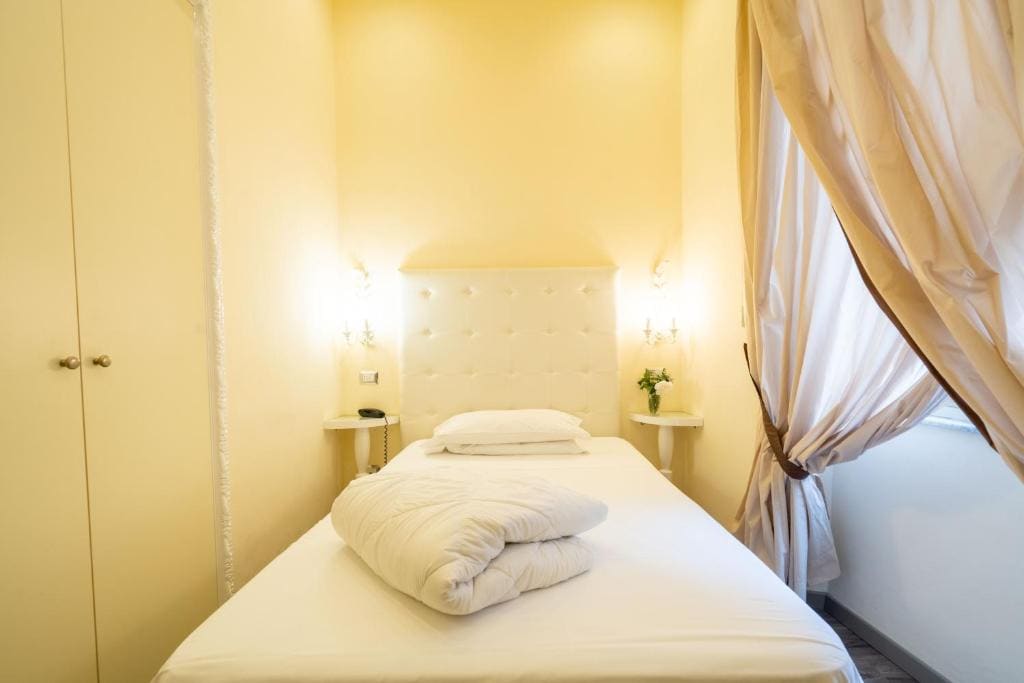 Classic Single Room room - Image 2