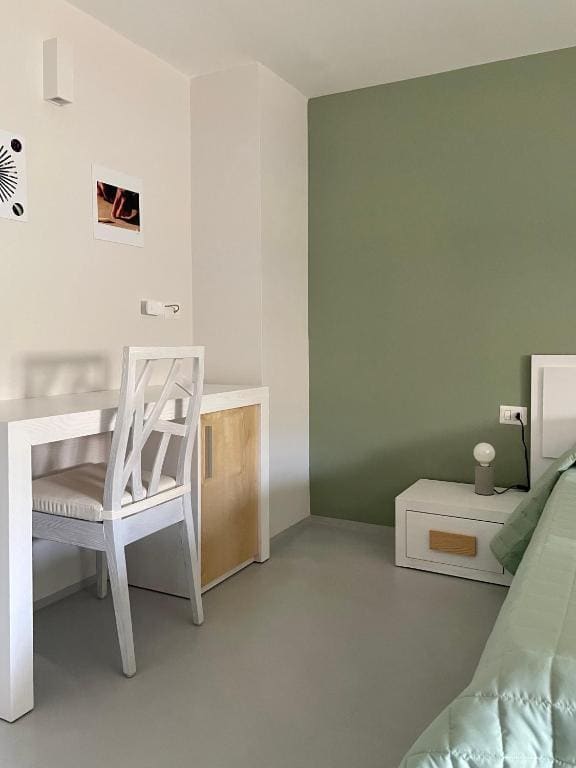 Quadruple Room with Private External Bathroom room - Image 1