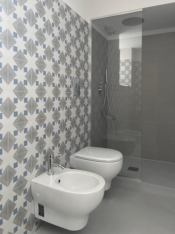 Quadruple Room with Private External Bathroom room - Image 2