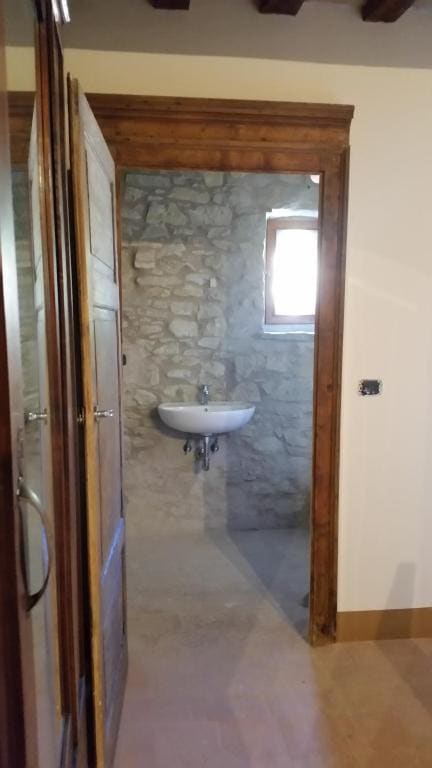 Double Room with Mountain View room - Image 3
