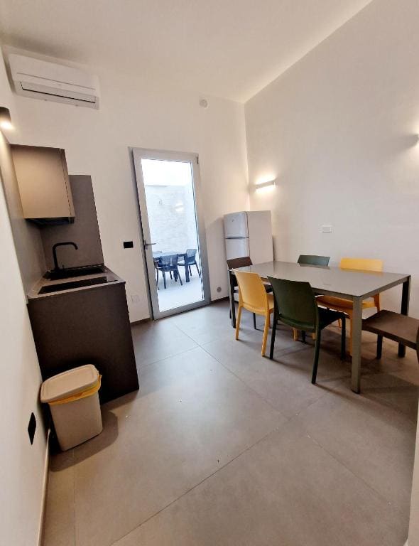 Apartment - Ground Floor room - Image 1