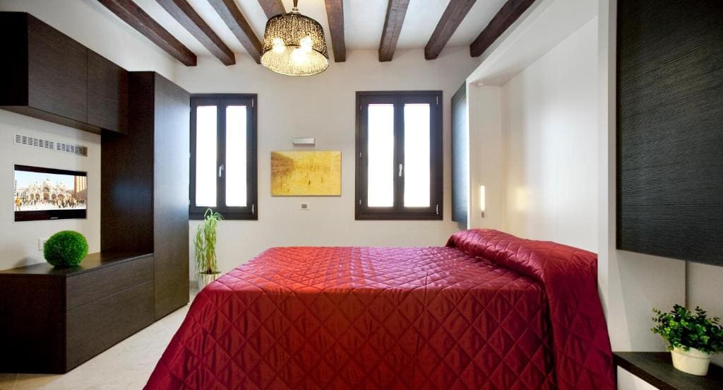 Double Room with Kitchenette room - Image 2