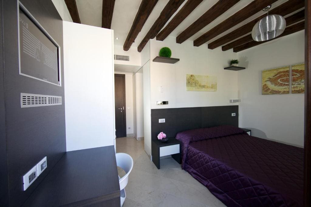 Double Room room - Image 2