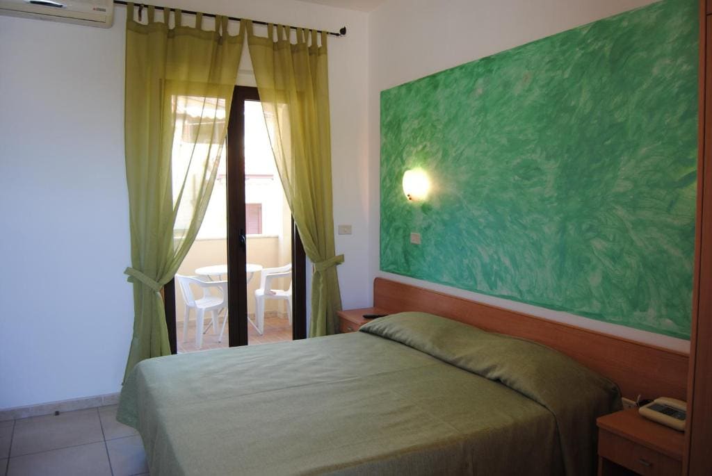 Double Room room - Image 2