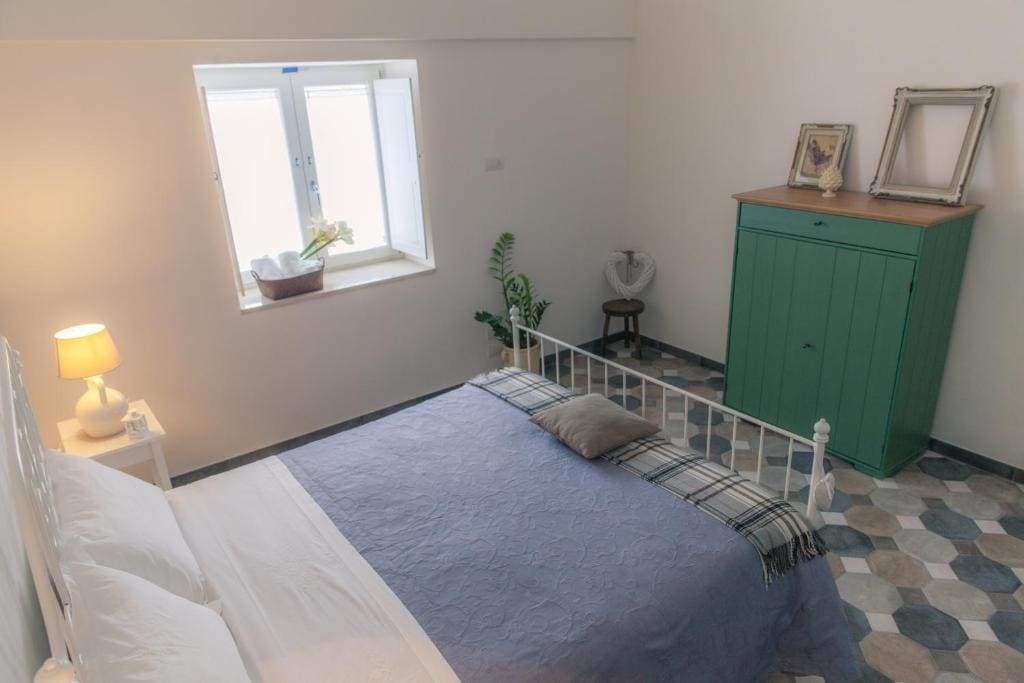 Triple Room with Garden View room - Image 3