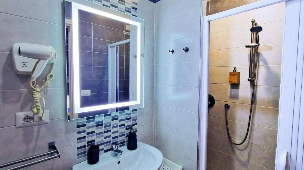 Superior Double Room room - Image 1